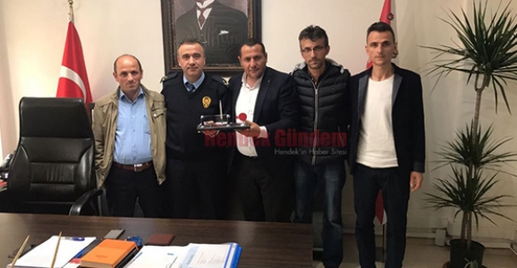 GENÇ KARADENİZLİLER DERNEĞİNDEN EMNİYET MÜDÜRÜNE ZİYARET