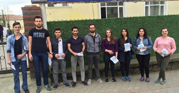 GENÇ ÜLKÜCÜLER 8 MART DÜNYA KADINLAR GÜNÜNÜ KUTLADI