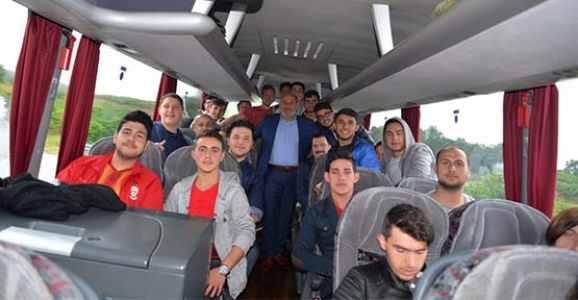 GENÇLER TARİHİ İLE BULUŞUYOR