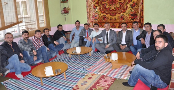 GENÇLERDEN BABAOĞLU’NA ÖZEL DAVET