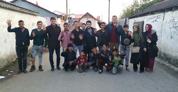 GENÇLİK KOLLARI ÇALIŞMALARINA HIZ KESMEDEN DEVAM EDİYOR