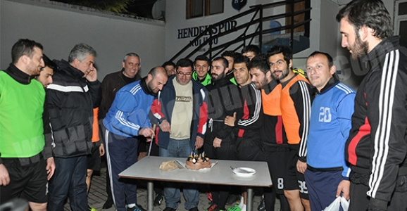 GENEL KAPTAN AKTAN’A  SÜRPRİZ DOĞUM GÜNÜ 