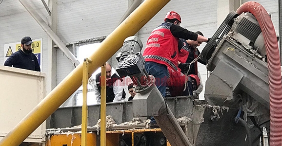 Geri Dönüşüm Fabrikasında Feci Ölüm