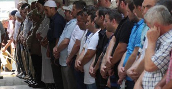 GÜLERYÜZ SON YOLCULUĞUNA UĞURLANDI