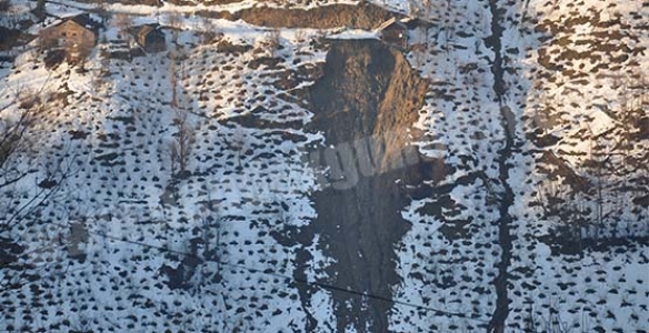 GÜNEY MAHALLESİN’DE HEYELAN