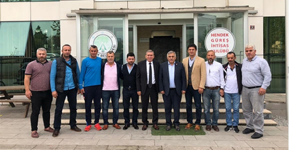 Güreşin Kalbi Hendek’te atıyor