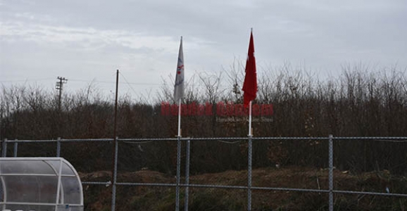 HABERİMİZ SES GETİRDİ VE BAYRAK ASILDI