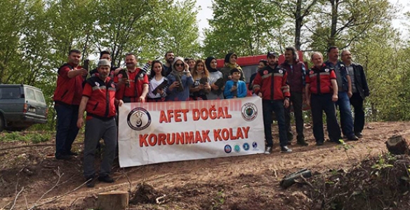 HAKUT DERNEĞİ GELECEK İÇİN FİDAN DİKTİ