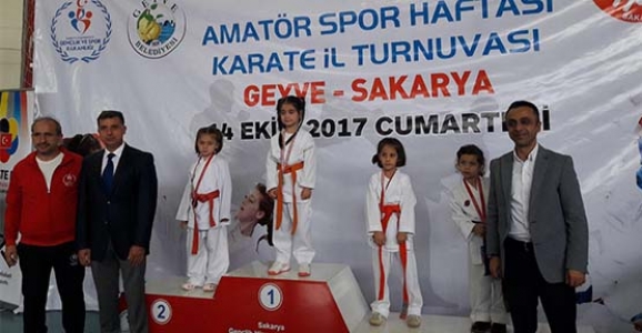 HALK EĞİTİM KARATE  YÜKSELİŞTE