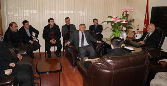 HALKIMIZ ÇALIŞANIN YANINDA OLDUĞUNU GÖSTERMİŞTİR