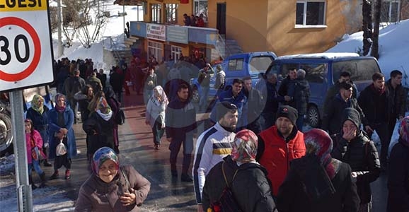 Hamsi Festivaline Yoğun Katılım