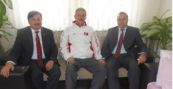 HASTA VE EMEKLİ ÖĞRETMENLERİMİZE ZİYARET  