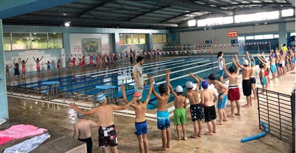 Haydi Çocuklar Havuza