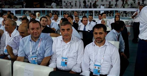 HENDEK AK PARTİ İLÇE TEŞKİLATI ANKARA’YA GİTTİ