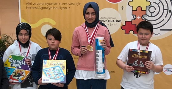 Hendek Akıl ve Zekâ Kulübü Türkiye Finallerinde