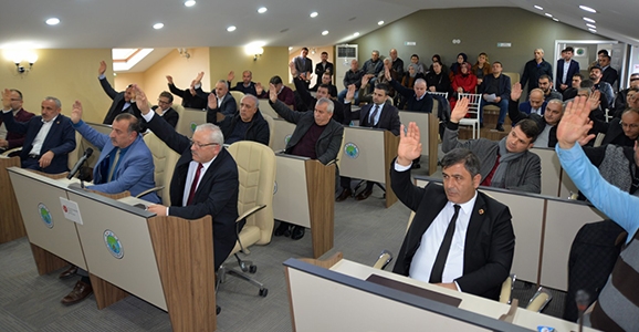 Hendek Belediye Meclisi 18 Maddeyi Karara Bağladı