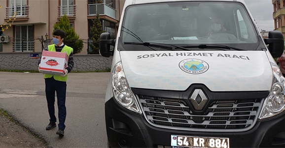 Hendek Belediyesi  Yardıma Koşuyor 