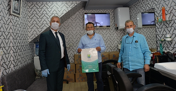 Hendek Belediyesinden Esnafa Hijyen Seti