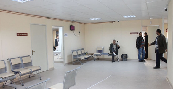 HENDEK DEVLET HASTANESİ ACİL SERVİS EK BİNASI HİZMETE GİRDİ