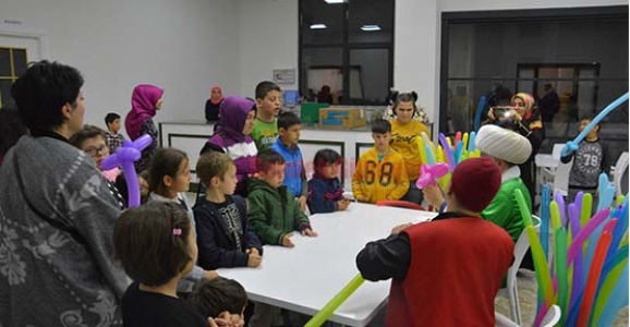 HENDEK EL ELE ENGELLİLERLE YAŞAM DERNEĞİ’NDEN MUHTEŞEM GECE