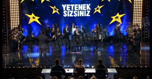 HENDEK GENÇLİK ORKESTRASINDAN 3 EVET