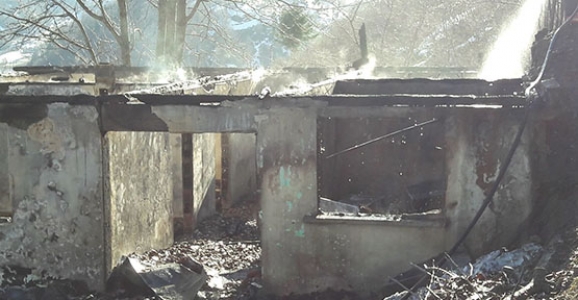 HENDEK GÖKSU MAHALLESİNDE YANGIN