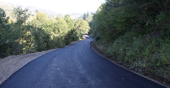 HENDEK GÜLDİBİ’NDE YOLLAR YENİLENDİ