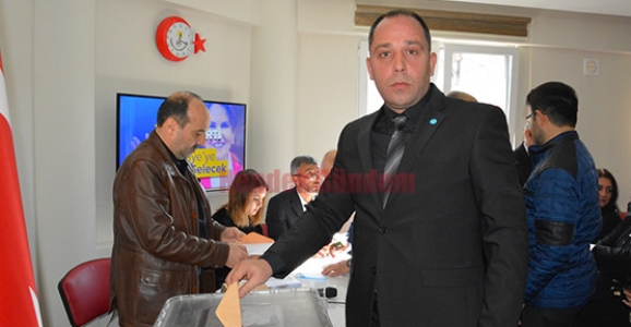 HENDEK İYİ PARTİ’DE BAYINDIR DÖNEMİ