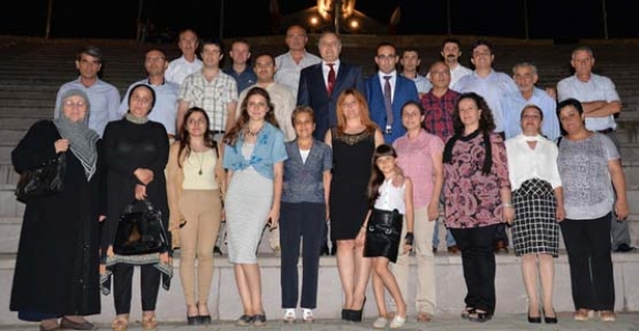 HENDEK KAYMAKAMINI UĞURLADI