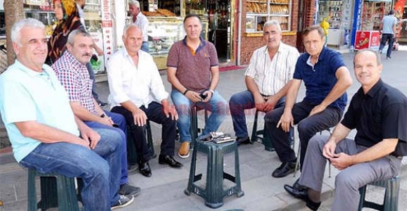 HENDEK MERKEZ'DE BAYRAM SOHBETİ