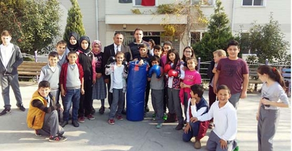 HENDEK MUAY THAİ SÖZÜNÜ TUTTU