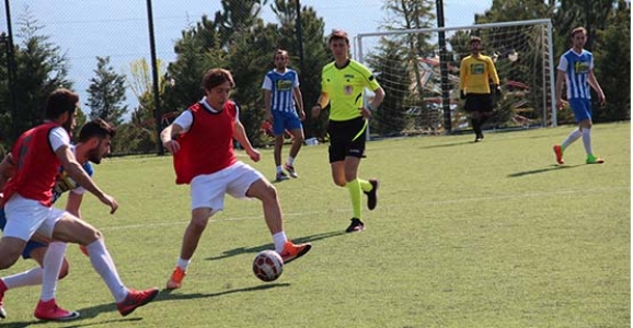 HENDEK MYO ÇEYREK FİNALDE