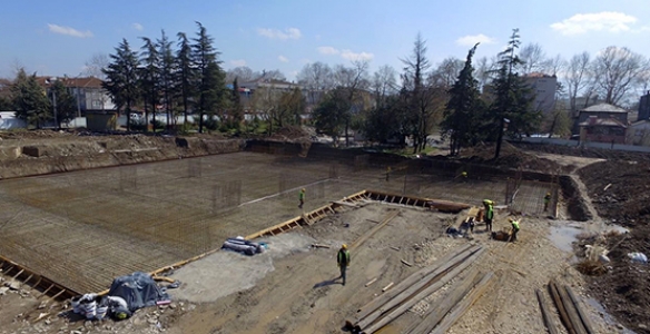 HENDEK PARK TEMEL ATMAYA HAZIRLANIYOR(ATATÜRK PARKI)