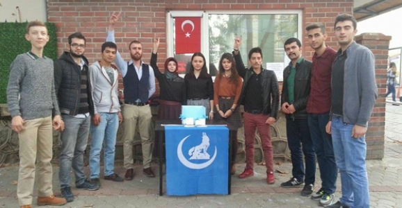 HENDEK ÜLKÜ OCAKLARI  ÖĞRETMENLER GÜNÜNÜ UNUTMADI