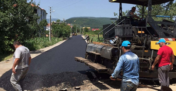 HENDEK’E 37 BİN TON ASFALT