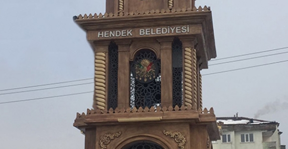 HENDEK'E ANIT SAAT KULESİ