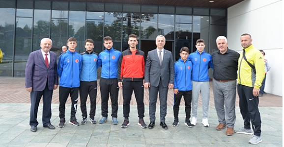 Hendekli 10 Güreşçi Milli Takımda