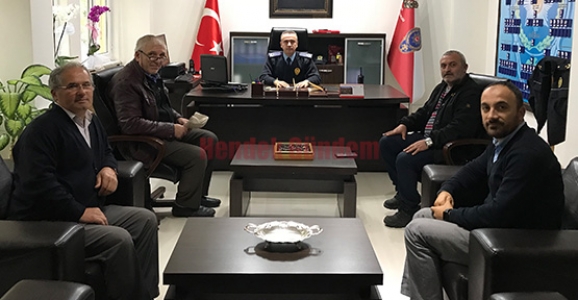 HENDEKLİ GAZETECİLERDEN EMNİYET MÜDÜRÜ İLHAN’A ZİYARET