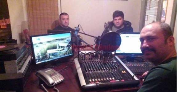 HENDEK’Lİ GÜREŞÇİLER RADYO AKYAZI’NIN KONUĞU OLDU