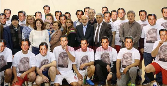 HENDEK’Lİ HENTBOLCULAR GAFFAR OKKAN TURNUVASINA KATILDI