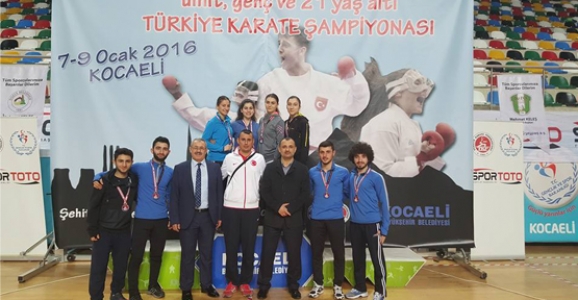 HENDEK’Lİ KARATECİLER’DEN 8 MADALYA