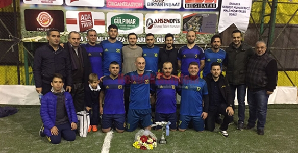 HENDEK’Lİ MALİ MÜŞAVİRLER ŞAMPİYON OLDU