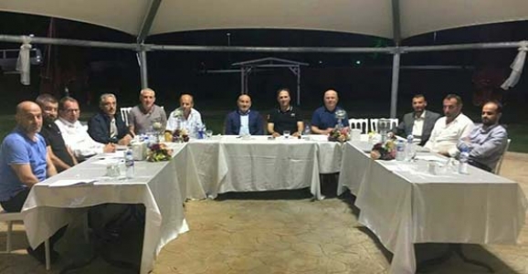 HENDEKSPOR’DA BAŞKAN ÇAKMAK OLURKEN YÖNETİM DE BELİRLENDİ