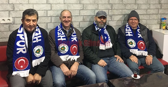 HENDEKSPOR’LULAR MAÇ SAATİNİ BEKLİYOR