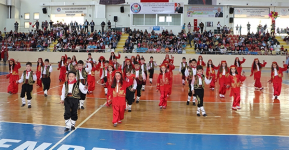 HENDEK’TE 23 NİSAN COŞKUSU