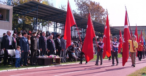 HENDEK'TE 29 EKİM COŞKUSU