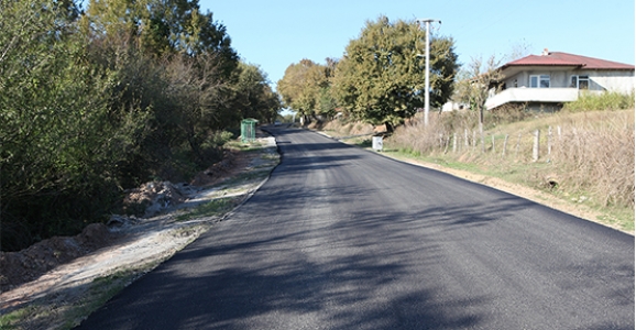 HENDEK’TE 2 MAHALLEYE DAHA SICAK ASFALT