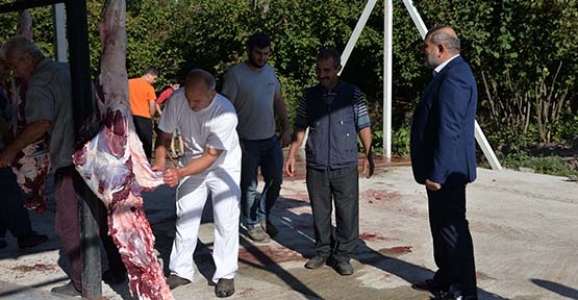 HENDEK’TE 33 KESİMHANEYE TAM NOT  