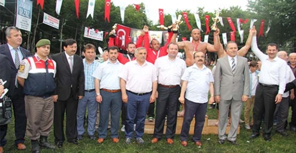 HENDEK’TE BAŞPEHLİVAN KAVAKÇI