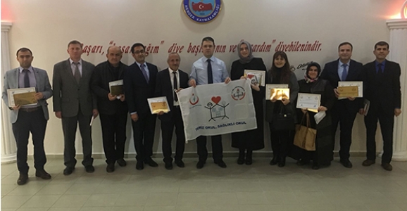 HENDEK’TE  ‘’BEYAZ BAYRAK’’ SERTİFİKA TÖRENİ YAPILDI